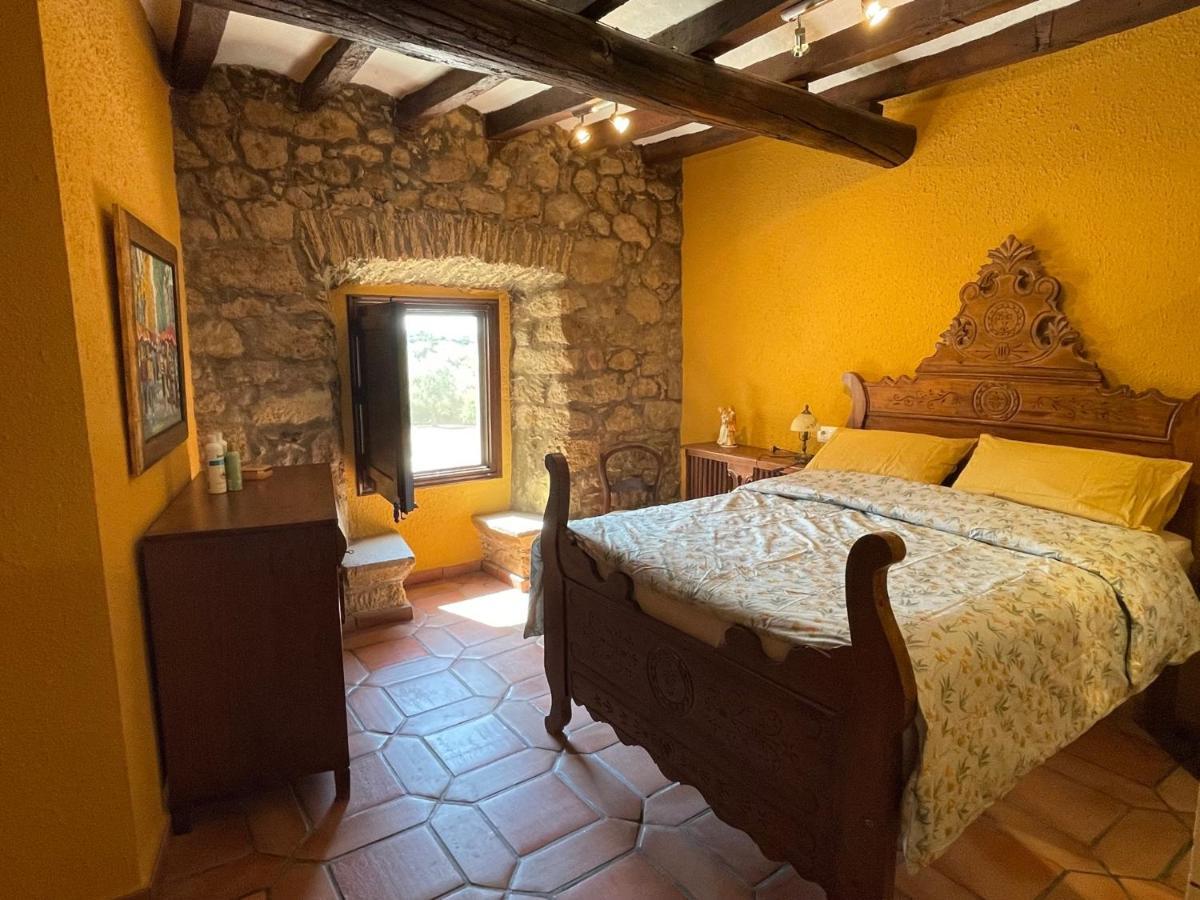 Mas Feliu Turismo Rural Allotjament i esmorzar Pujals Dels Cavallers