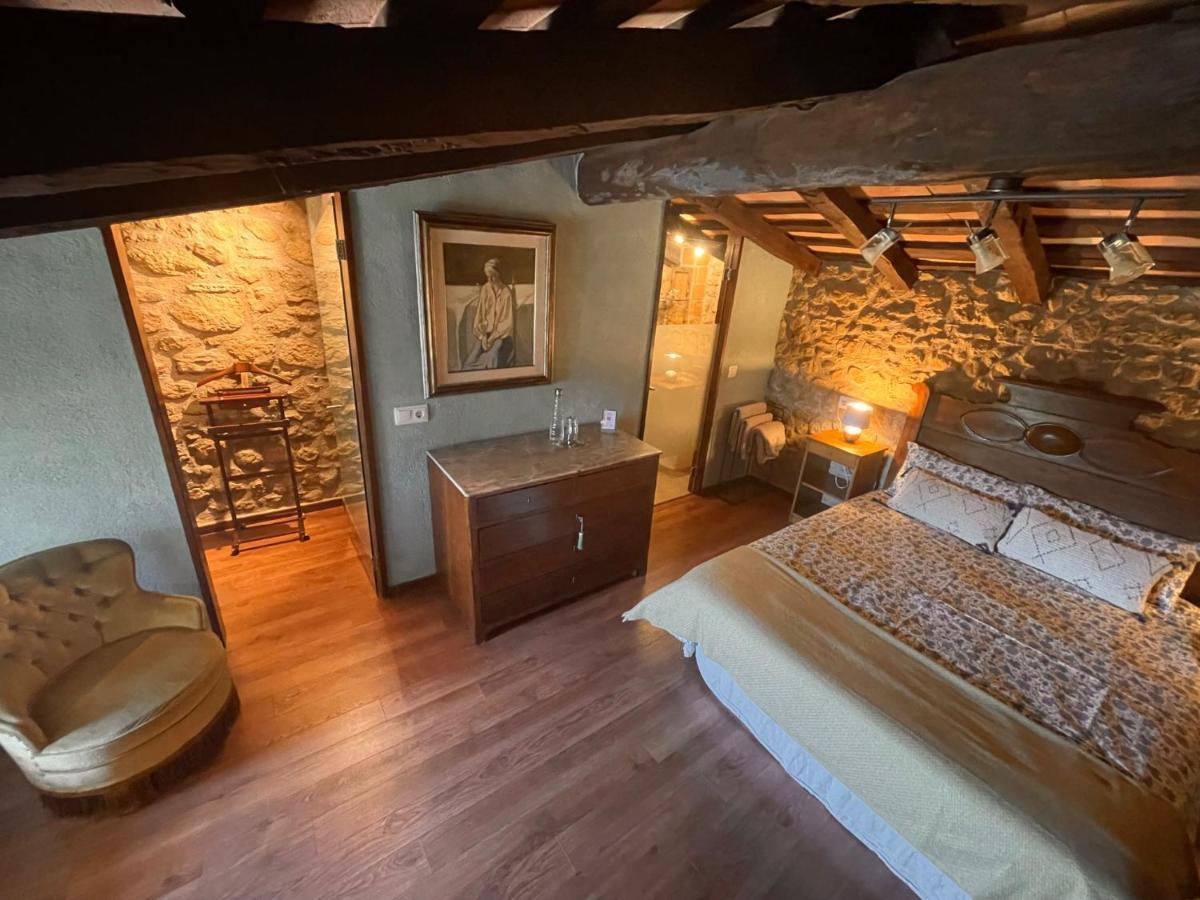 Mas Feliu Turismo Rural Allotjament i esmorzar Pujals Dels Cavallers